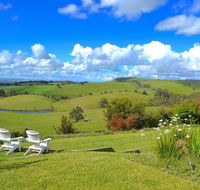 Arnold House - Accommodation Resorts