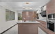 Luxury Living 2B2B In Southern Brisbane Parking - thumb 0