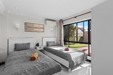 Luxury Living 2B2B In Southern Brisbane Parking - Accommodation Resorts 3