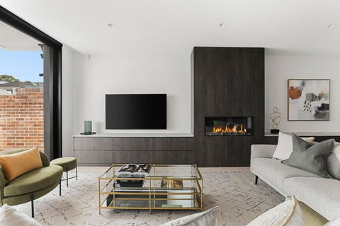 Luxury NEW 5BDRM Oasis With Heated Pool - Accommodation Resorts 3