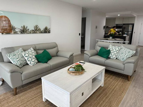 Luxury Spacious Apartment - Accommodation Resorts 0