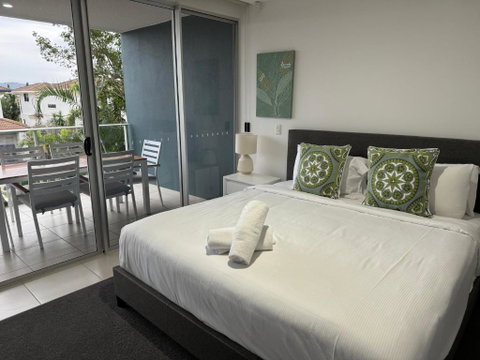 Luxury Spacious Apartment - Accommodation Resorts 3