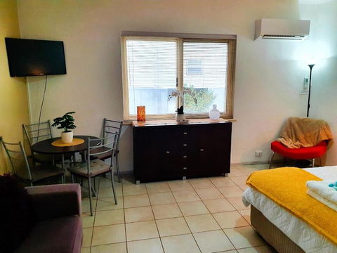 M104 West Perth Studio Apartment Near Kings Park - Accommodation Resorts 3