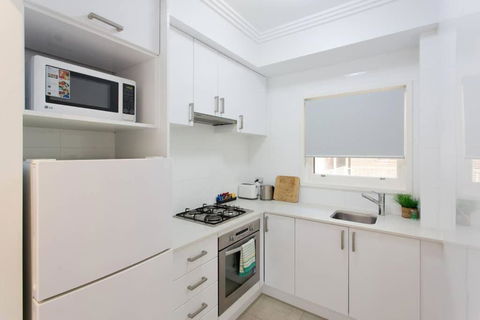 M5 West Perth Studio Apartment Near Kings Park - Accommodation Resorts 2