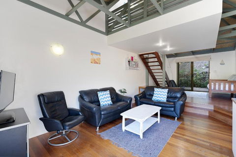 MAIN STAY - 100m To Patrolled Beach, Pool, Wifi, Close To Cafes - Accommodation Resorts 2