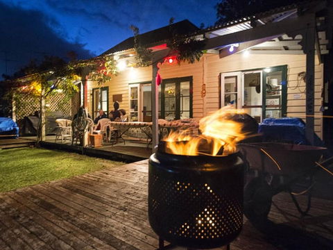 Mandurah Riverfront Holiday Rental - Accommodation Resorts 2
