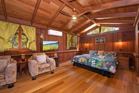 MANGO LODGE River Heads - Accommodation Resorts 1