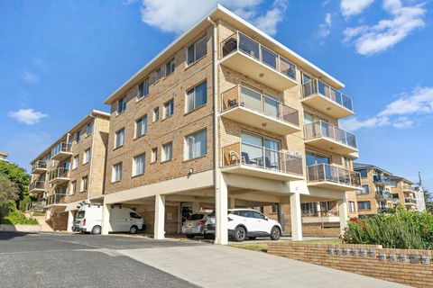 Marine Parade - Unit 14 - Accommodation Resorts 0