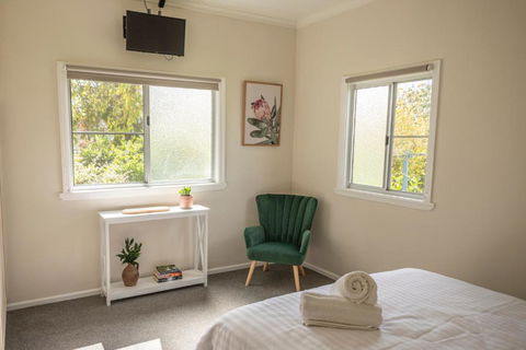 Marnita Farmhouse At Golden Grove Estate Winery - Accommodation Resorts 3