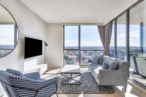 Meriton Suites Liverpool - Accommodation Resorts 0