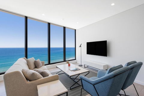 Meriton Suites Surfers Paradise - Accommodation Resorts 2