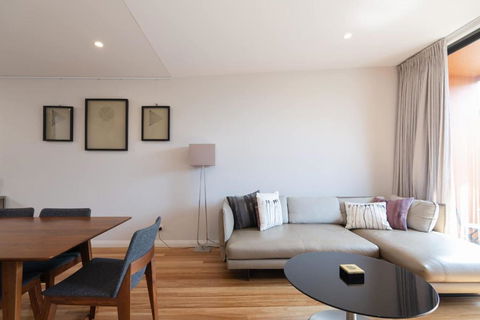 Modern Home In Erskineville W AC And Parking - Accommodation Resorts 1