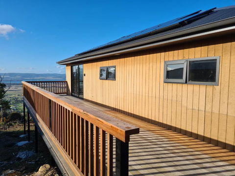Mount Rumney Escapes - 3 Seaview Wombat House - Accommodation Resorts 0