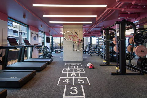 Moxy Sydney Airport - Accommodation Resorts 3
