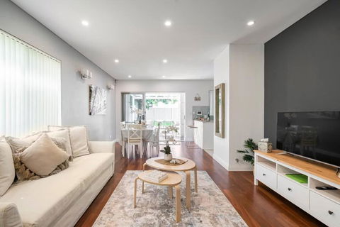 NEW Furnish, 3 Min SYD Airport, 1 Min Walk Beach - Accommodation Resorts 3