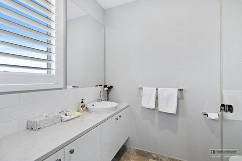 NEW HAVEN - Garden View Balcony - Accommodation Resorts 1