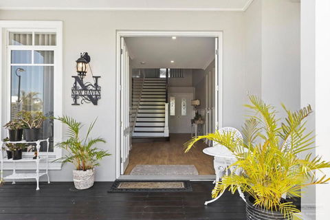 NEW HAVEN - Garden View Balcony - Accommodation Resorts 2