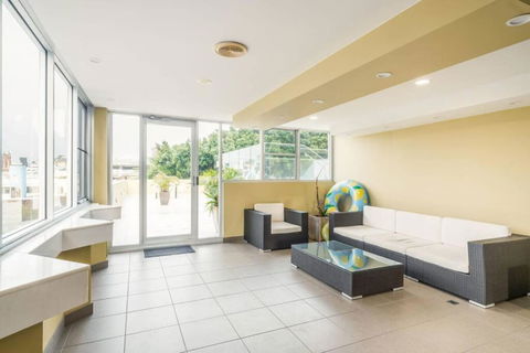 NEW! Ideal 1BR Beachside Studio With Pool - Accommodation Resorts 2