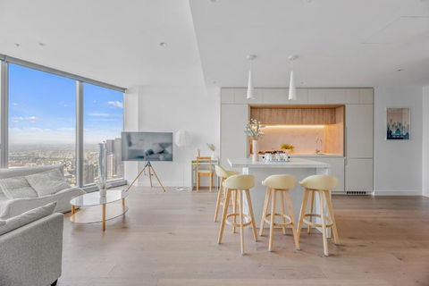 NEW Top Floor L70 CBD Luxury Apt - Accommodation Resorts 0