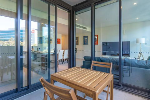 Next To Station Family & Friend Free Parking - Accommodation Resorts 1