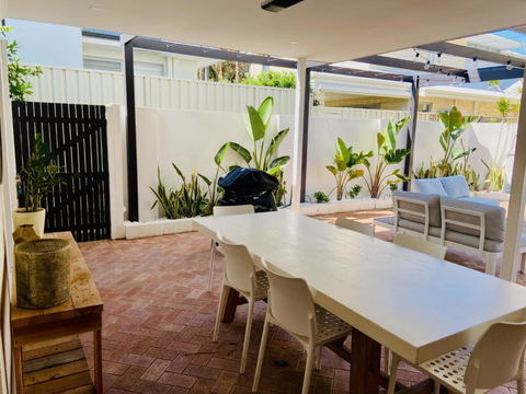 NOR214 - Northstead Coastal Charm - Accommodation Resorts 1