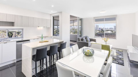 Oaks Brisbane Woolloongabba Suites - Accommodation Resorts 2