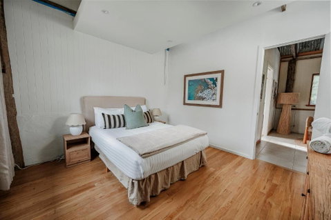 Orchard Cottage - Quiet Farm Escape - Accommodation Resorts 1