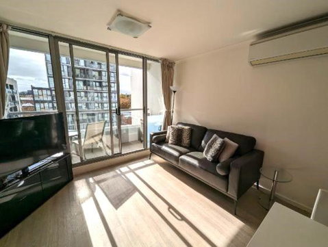 Onsite Parking, Self Check-in - Accommodation Resorts 3