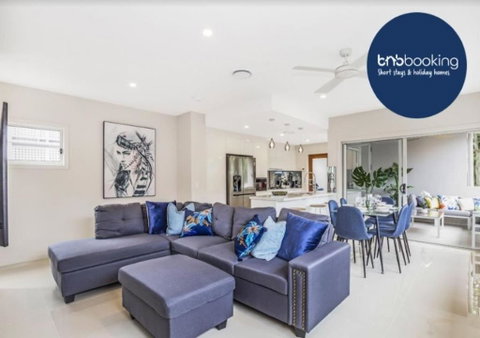 Park Avenue Luxe Townhouse Brand New Sleeps 9 - Accommodation Resorts 0