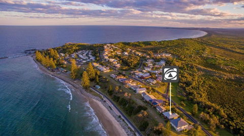 Pacifica 2 - Accommodation Resorts 2