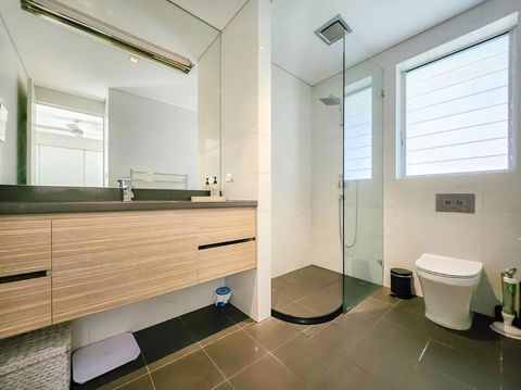 Peaceful 4-Bedroom Family Retreat In Lane Cove - Accommodation Resorts 2