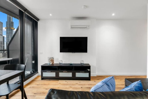 Perfect CBD Location Plus Stunning City And River Views - Accommodation Resorts 1