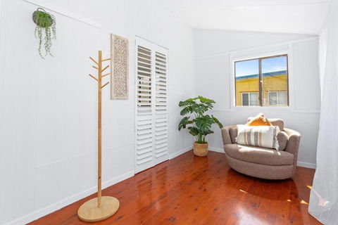 Perfect Cooee Bay Beach Getaway! - Accommodation Resorts 1