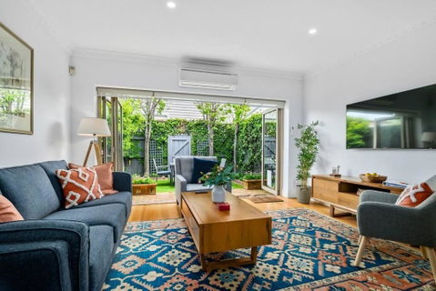 Perfect Page St Home 3Bed 2Bath Sleeps 6 - Accommodation Resorts 0