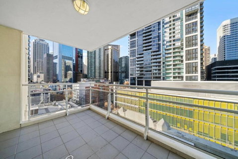 Perfectly Located CBD 3 Bedrooms Apartment - Accommodation Resorts 2