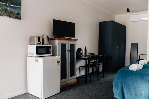 Port Albert Motel - Accommodation Resorts 3