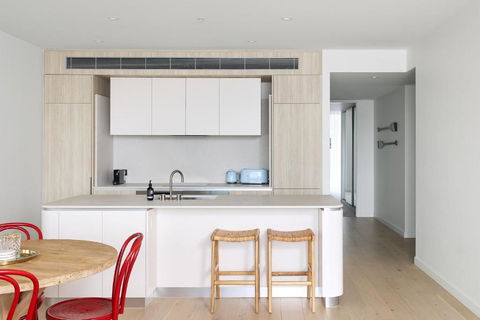 Portside On Honeysuckle - Accommodation Resorts 2
