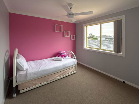 Prestons Dream Holiday 4 Bedroom - Accommodation Resorts 1
