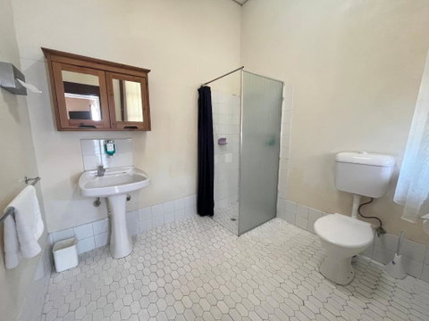 Princes Lodge Motel - Accommodation Resorts 1