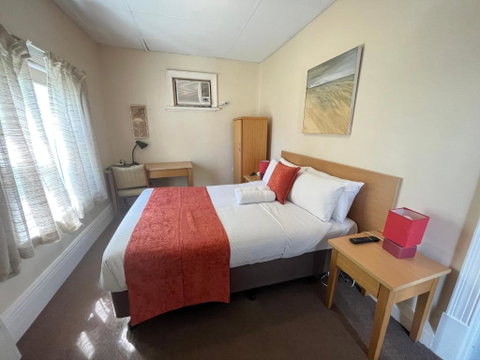 Princes Lodge Motel - Accommodation Resorts 2