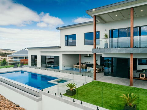 Pure Heaven - Accommodation Resorts 1