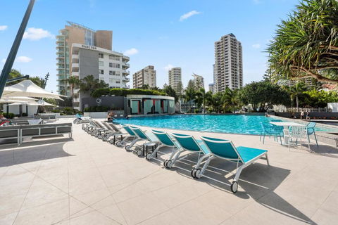 Q Tower Amazing Ocean Views 22nd Level Heated Pools Sleeps 6 - Optimise BNB - Accommodation Resorts 3