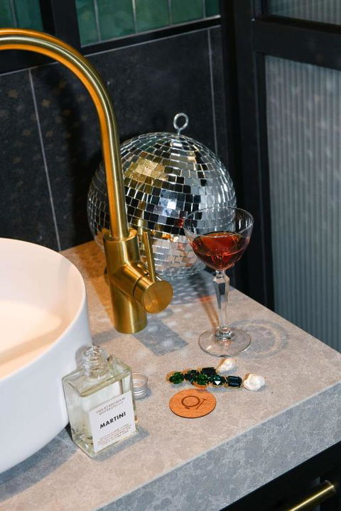 QT Newcastle - Accommodation Resorts 3