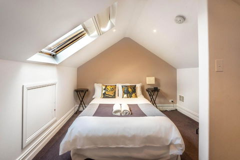 Raffless - Accommodation Resorts 0