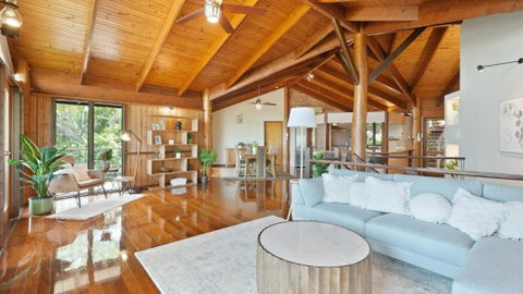 Rainforest Treehouse Sanctuary - With Ocean Views - Accommodation Resorts 1