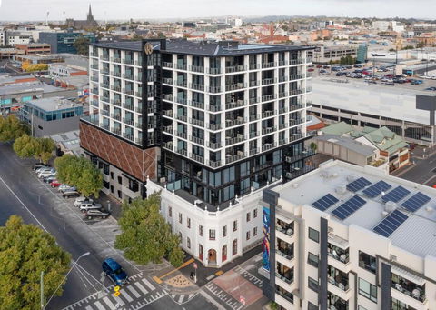 R Hotel Geelong - Accommodation Resorts 2
