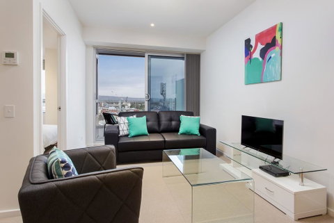 Astra Apartments Adelaide - Accommodation Resorts 2