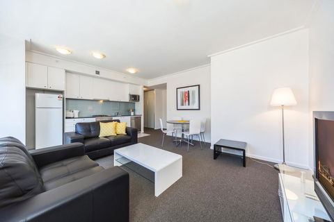 Astra Apartments Sydney - Accommodation Resorts 3
