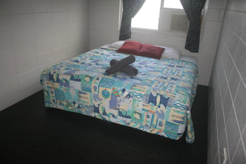 Asylum Cairns Hostel - Accommodation Resorts 1
