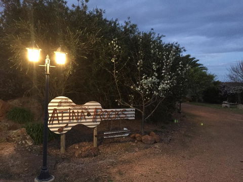 Atina Rocks Country Homestead - Accommodation Resorts 2